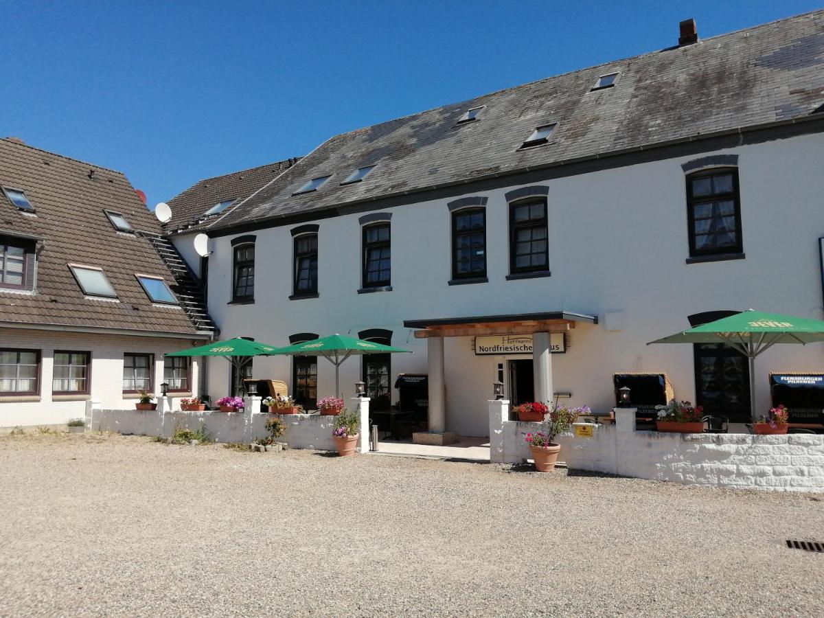 Nordfriesisches Haus Hotel Tönning Exterior foto
